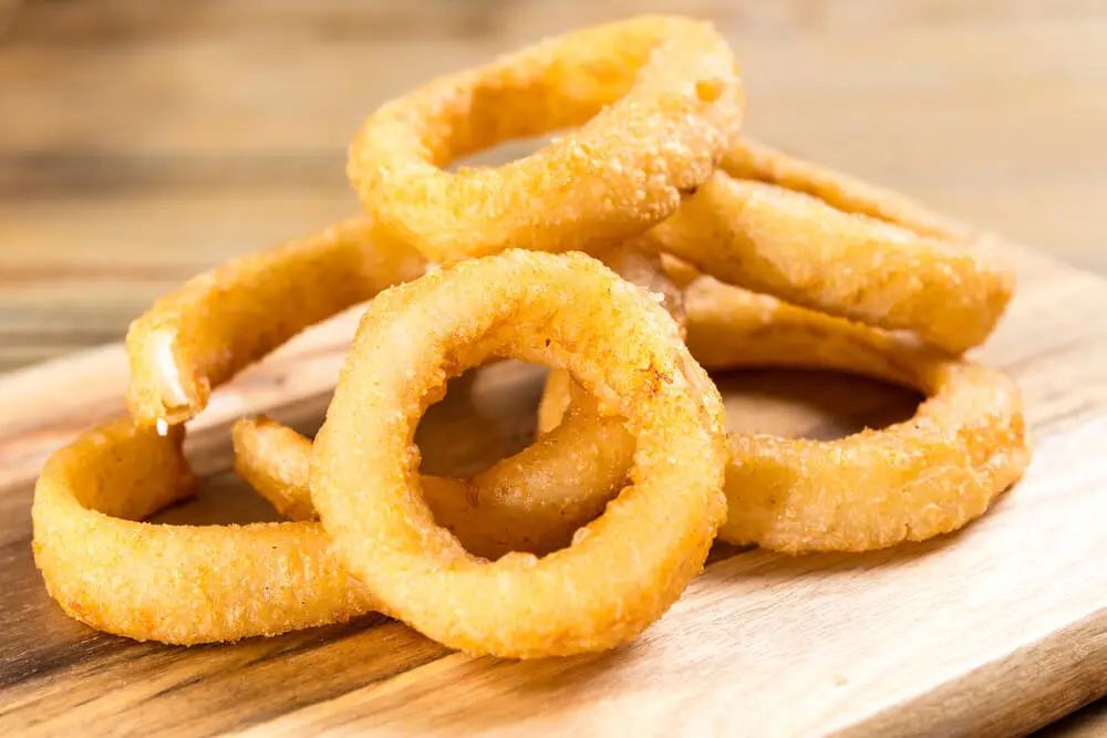 Receta alternativa Aros de cebolla rellenos de cheeseburguer