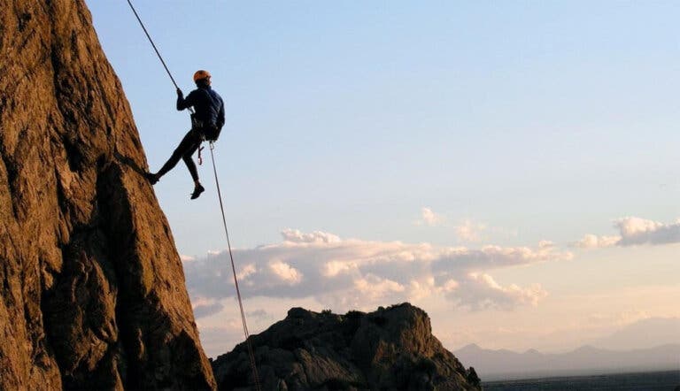 6 deportes de altura que deberías practicar