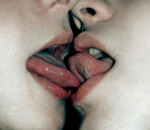 Écartez un baiser.