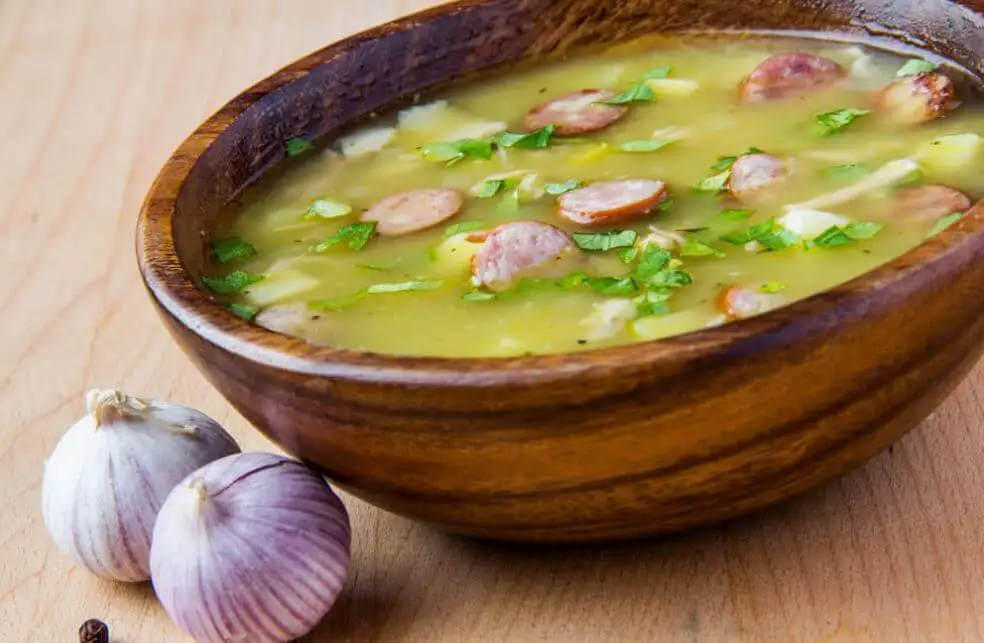 Cuenco de-sopas de ajo.
