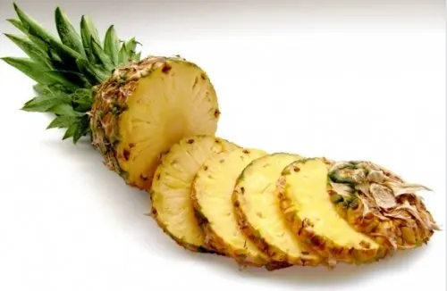 Peeling natural con piña