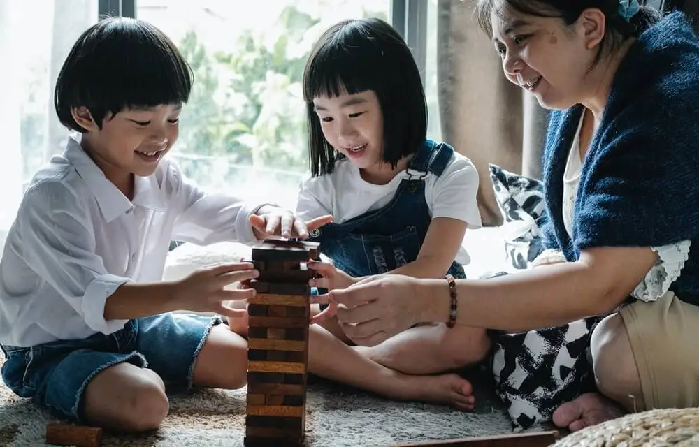 Jeux de société pour développer les capacités cognitives.