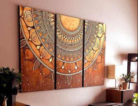 Cómo decorar tu hogar con madalas: en forma de cuadro para las paredes
