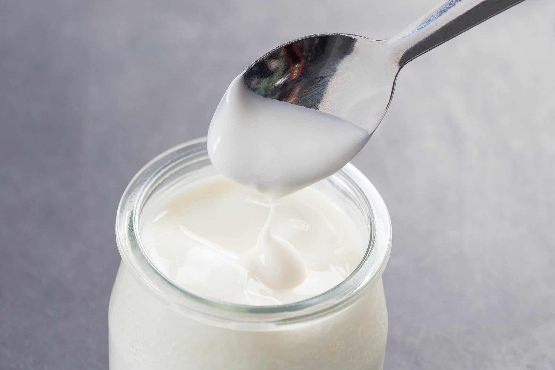 Joghurts auf Pflanzenbasis - Joghurt im Glas