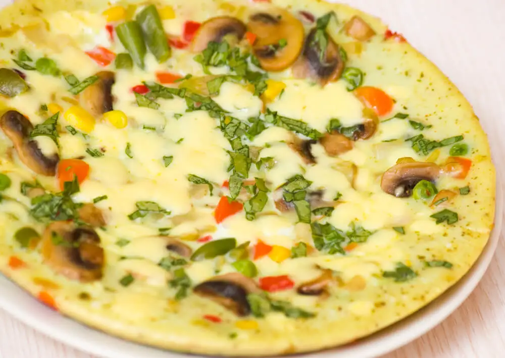 Omlet z tuńczykiem.