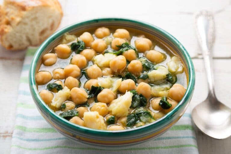 4 sopas vegetarianas para disfrutar en familia