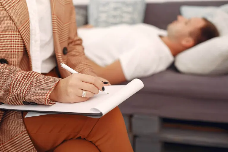 ¿Por qué los psicólogos también van a terapia?