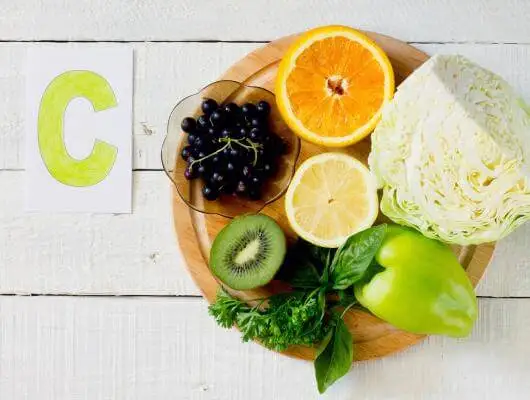 Alimentos ricos en vitamina C.