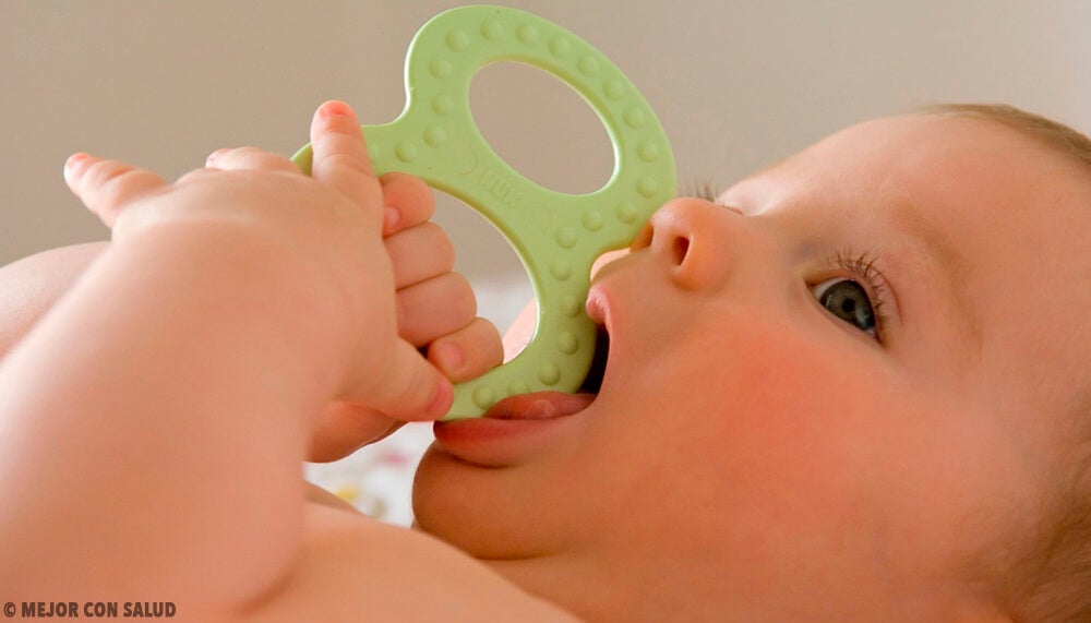 Dedales de silicona para limpiar las encías del bebé y aliviar