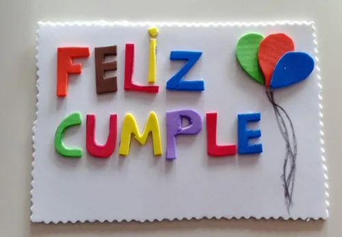 Tarjetas de cumpleaños con foamy