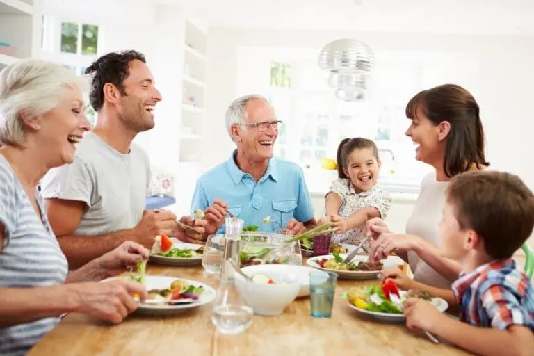 La importancia de comer en familia