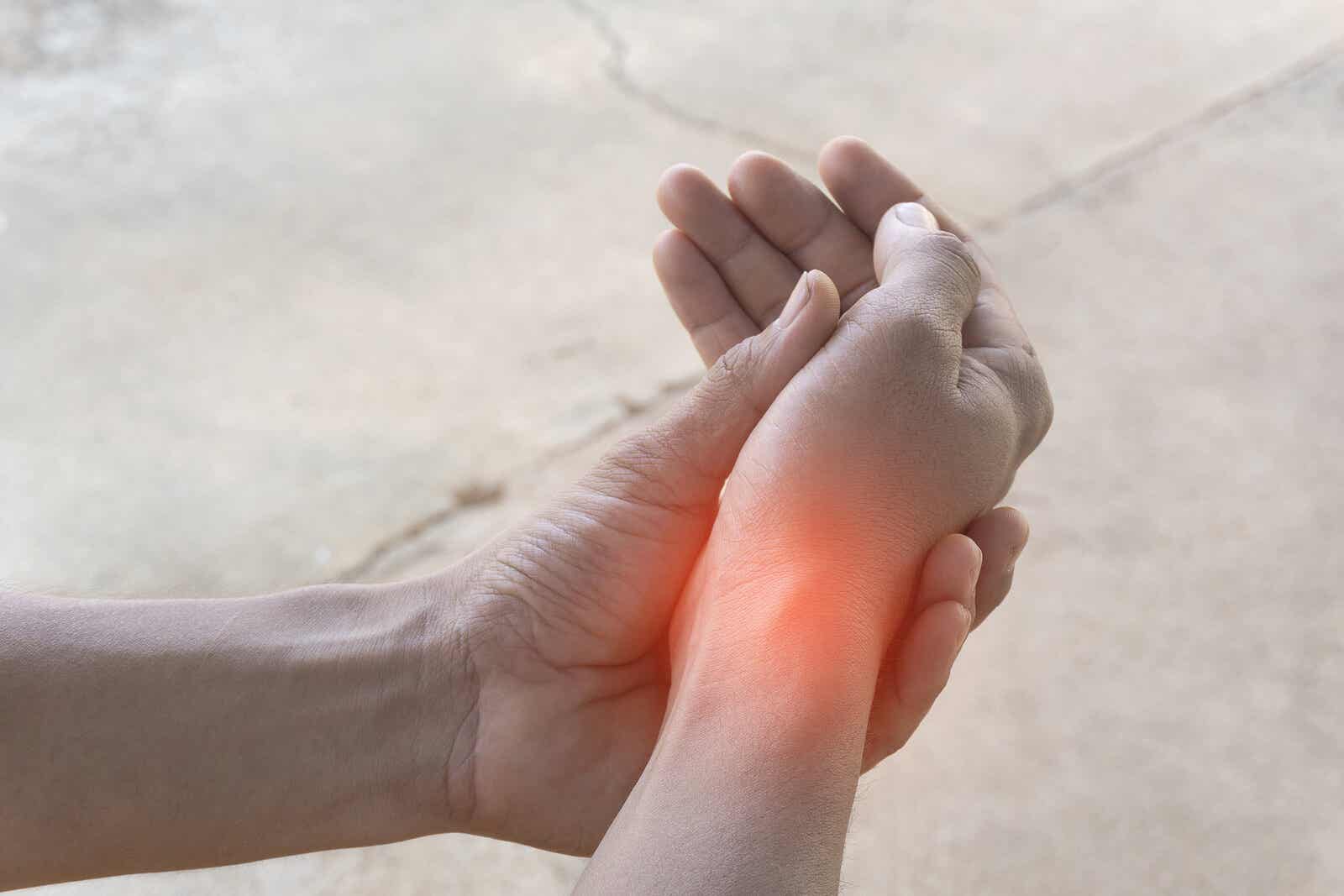 Primeros sntomas de artrosis en las manos