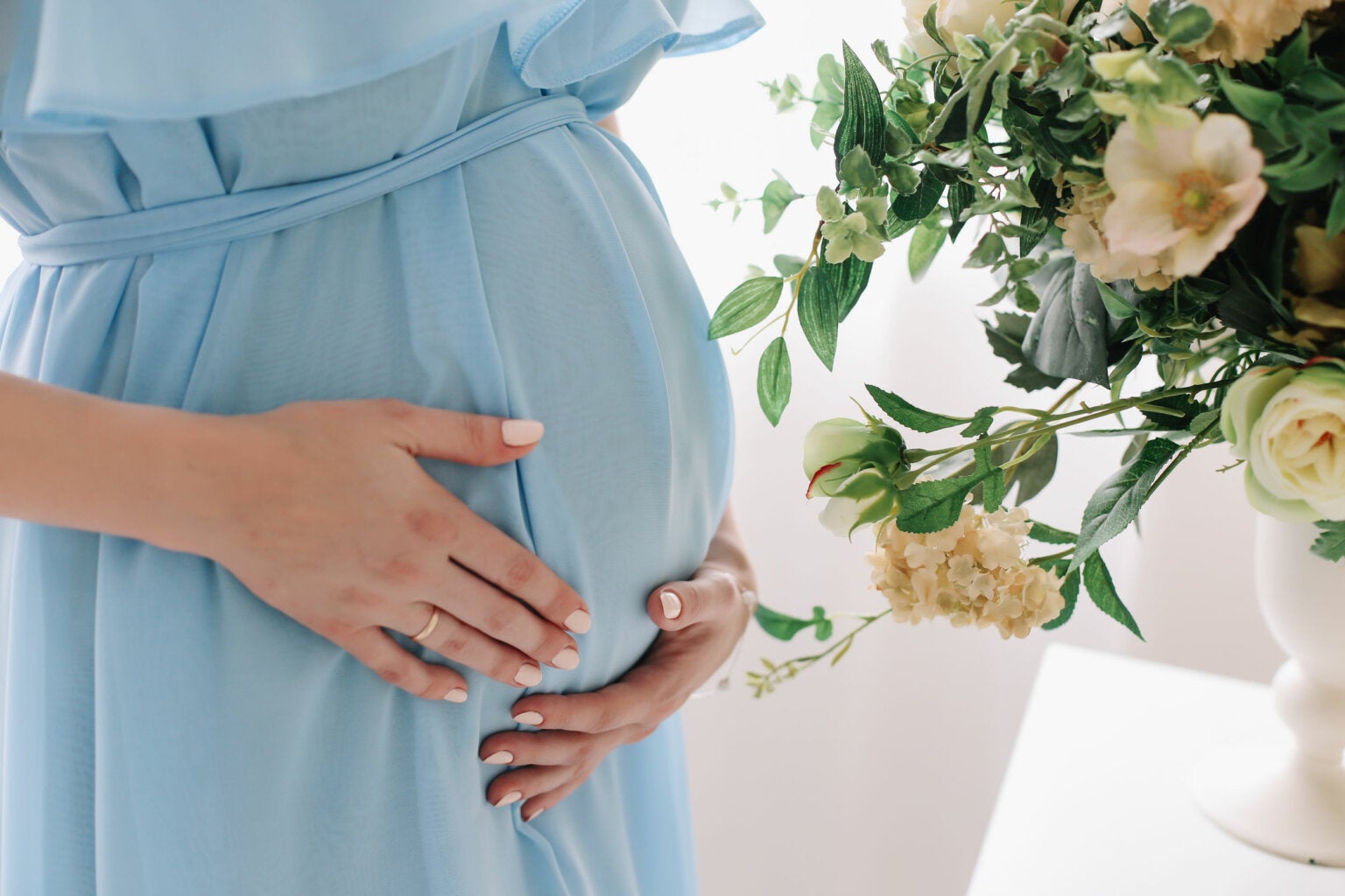 Quedar embarazada a los 45 años: ¿es posible hacerlo de forma