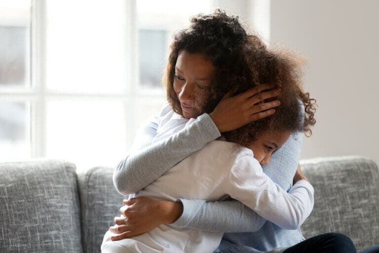 ¿Cómo saber que soy un padre sobreprotector?