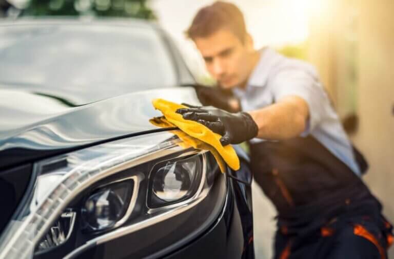 Una idea fácil y práctica para tener tu automóvil siempre limpio