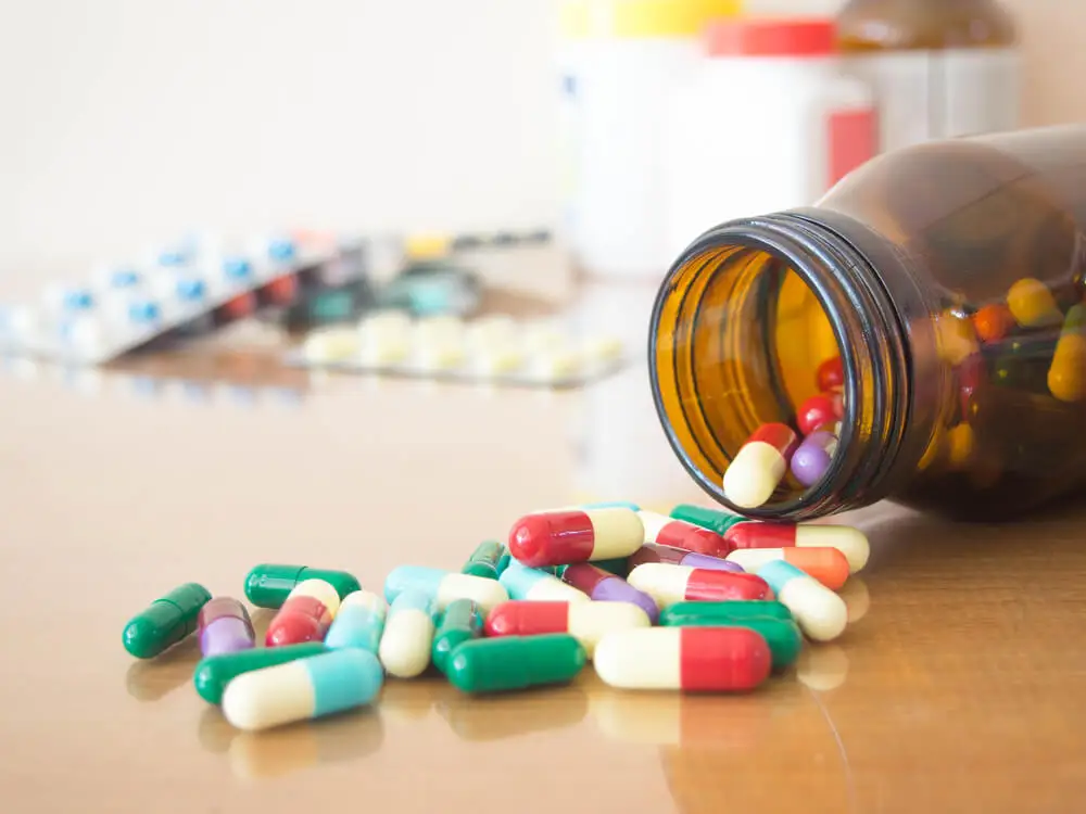 Antirétroviraux pour l'infection à cytomégalovirus.