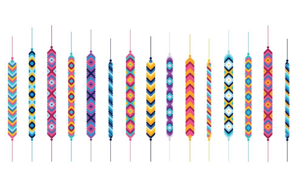 Pulseras de colores de hilo.