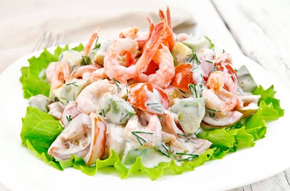 Receta de camarones en ensalada.