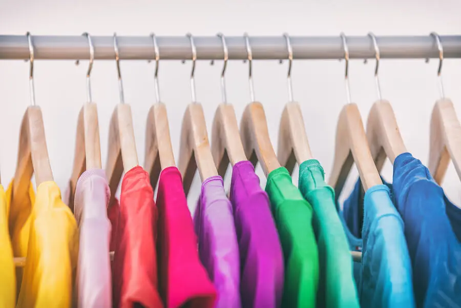 Ropa de colores.