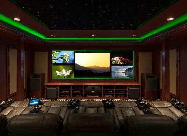 Salle de jeux vidéo.