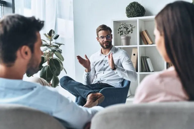 ¿Cuándo hay que visitar un psicólogo de parejas?