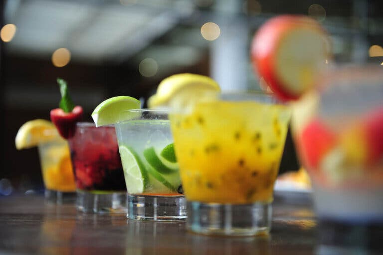 5 cócteles con frutas que puedes hacer