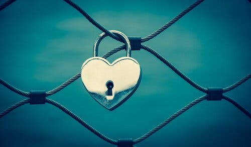 Corazón con una cerradura