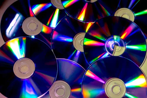 Podemos crear jarrones a partir de los discos.