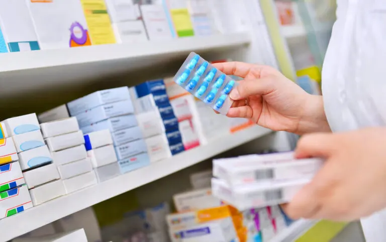 ¿Qué son los medicamentos inmunosupresores y para qué sirven?