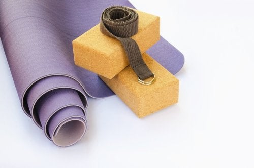 5 cosas imprescindibles en una clase de yoga