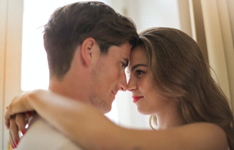 ¿Cómo llegar al orgasmo al mismo tiempo que tu pareja?