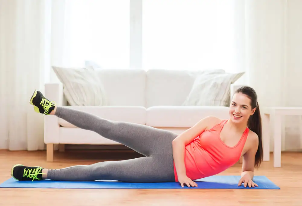 Mujer haciendo deporte.