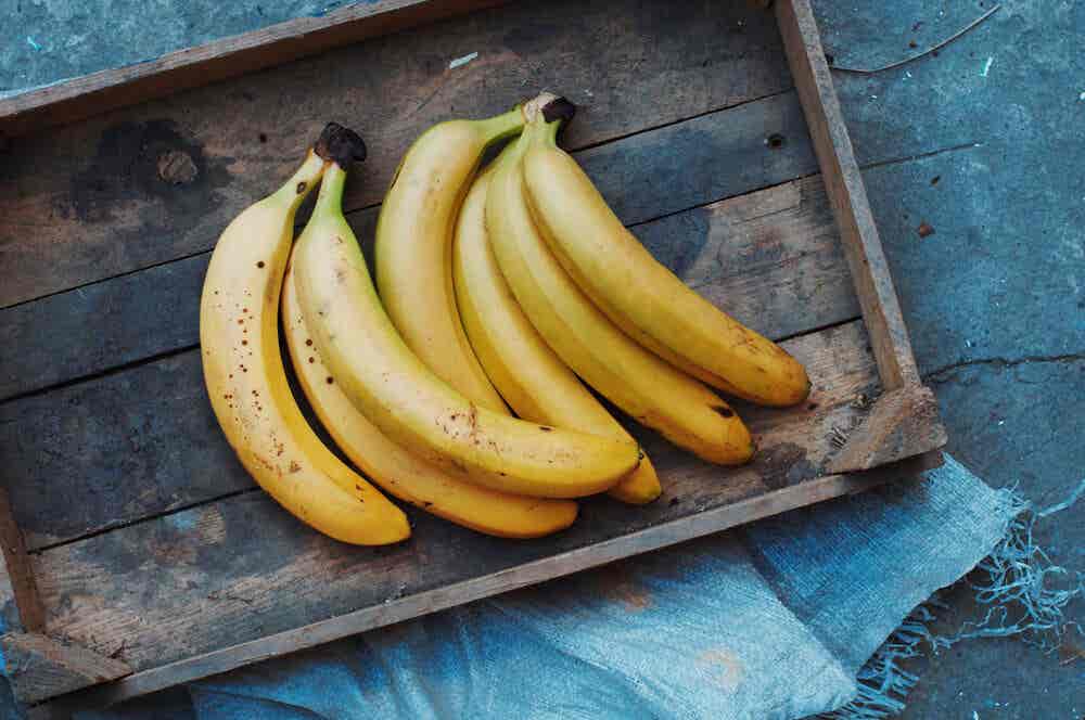 Plátano y banana.