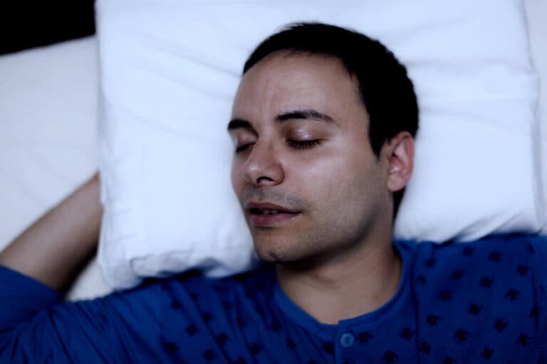 ¿Qué pasa en el cuerpo durante el sueño?