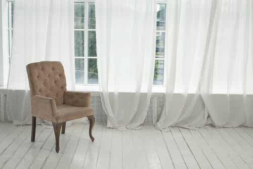 Las cortinas son un elemento decorativo fundamental de las casas.