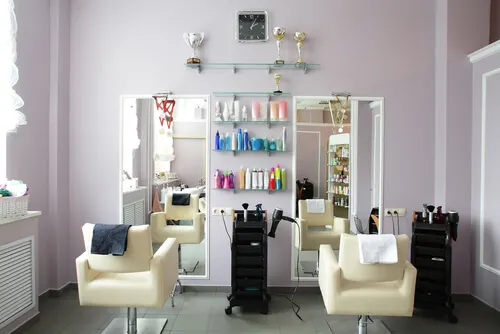 Los salones de belleza son lugares que deben cuidar su estética.