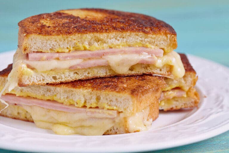 Aprende a preparar un delicioso sándwich Monte Cristo