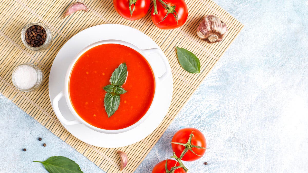 Sopa de tomate.