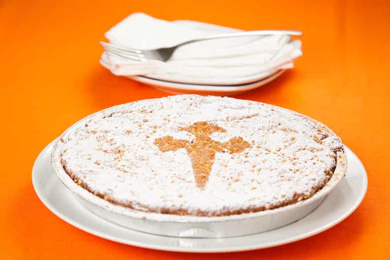 Deliciosa tarta de Santiago.