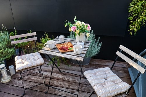 4 ideas para decorar la terraza con un estilo romántico