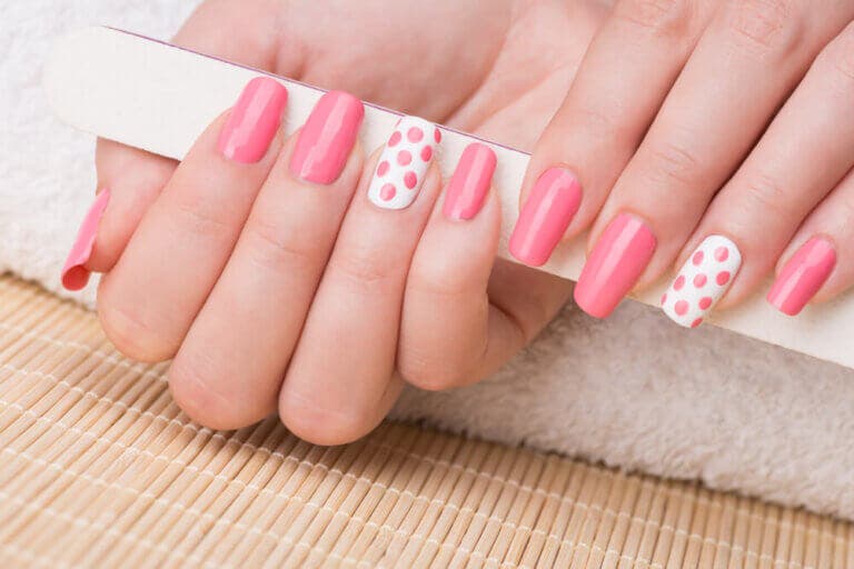 ¿Quieres tener uñas largas y fuertes? 9 trucos que te ayudarán