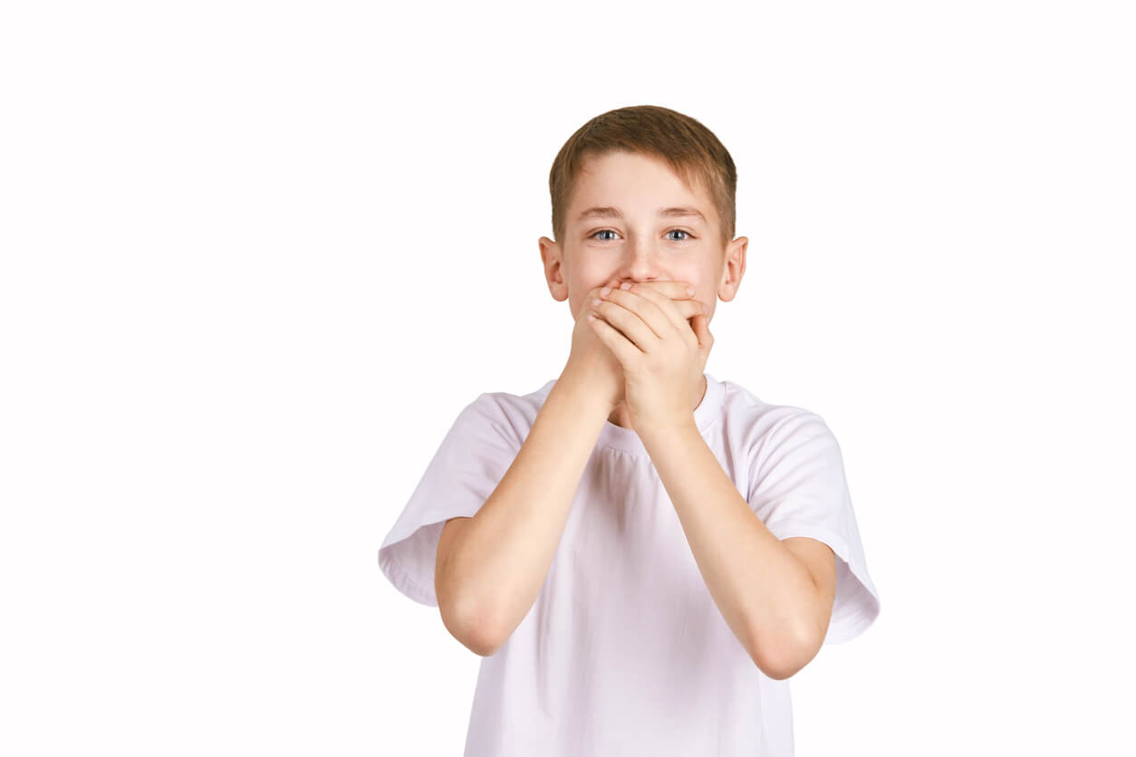6 trucos para evitar que los niños tengan un mal aliento