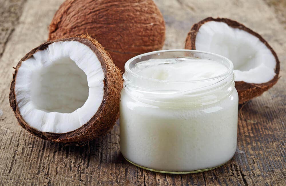 Aceite de coco y cremas a base de café