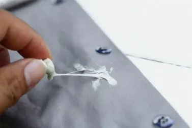 5 trucos para quitar una goma de mascar de la ropa