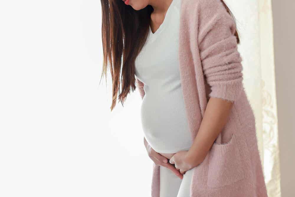 Clamidia durante el embarazo: todo lo que debes saber