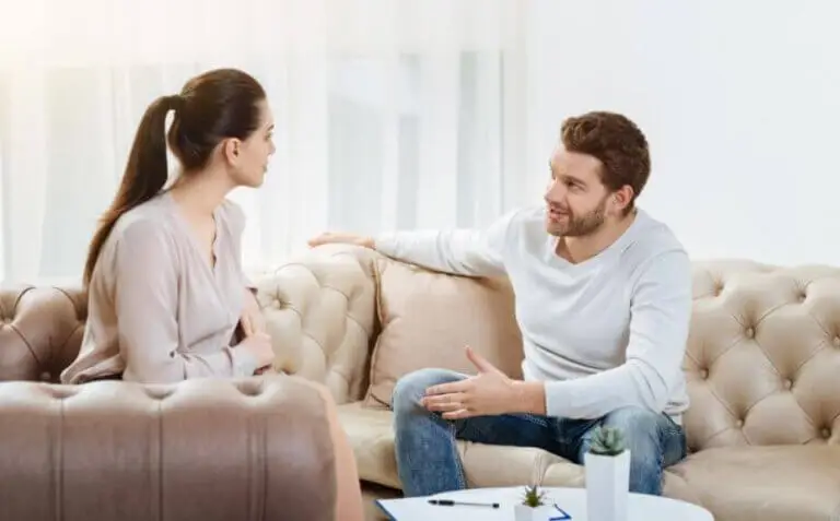 La importancia de dejar a tu pareja explicar sus acciones
