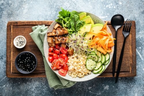 Cómo hacer una dieta antiinflamatoria para tratar el ácido úrico