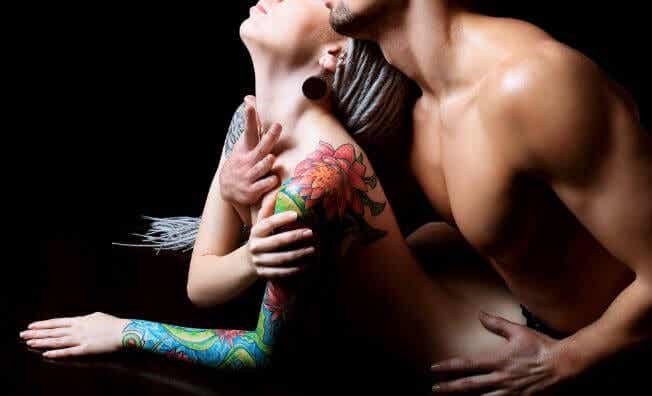 Estigmatofilia: atracción por los tatuajes y piercings
