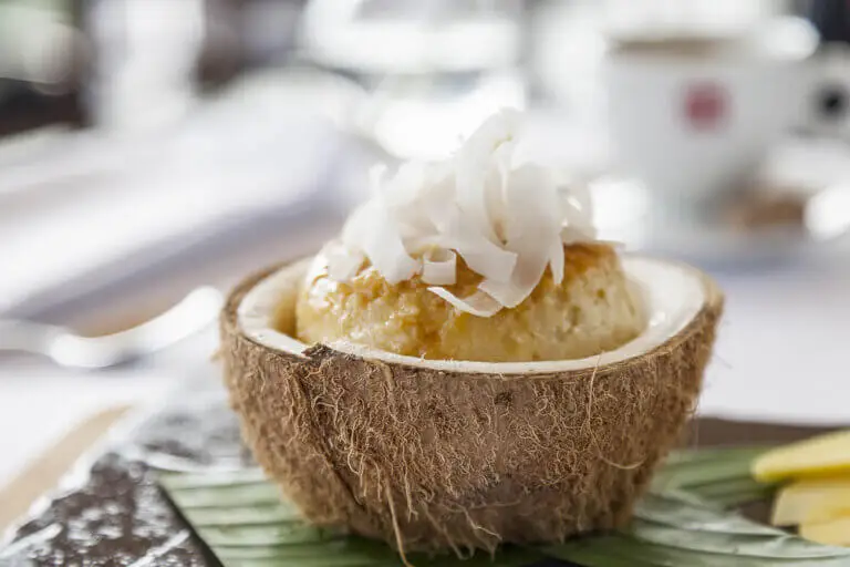 Flan de coco sin azúcar y sin leche