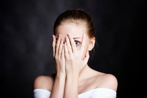Mujer con miedo